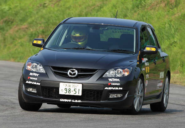 }c_Xs[h ANZ@Mazda Speed AXELA Mazda3 BK3P WJ[i Gymkhana